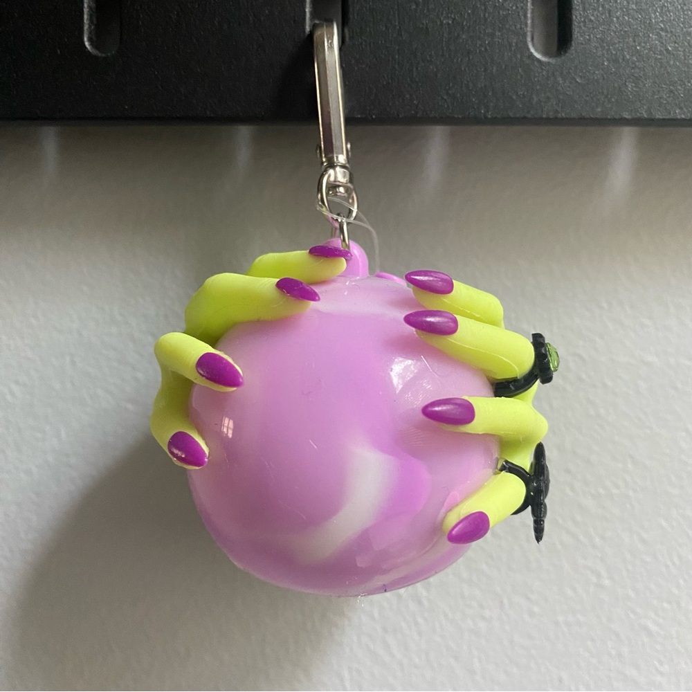 Bath and Body Works Halloween Crystal Ball PocketBac Holder